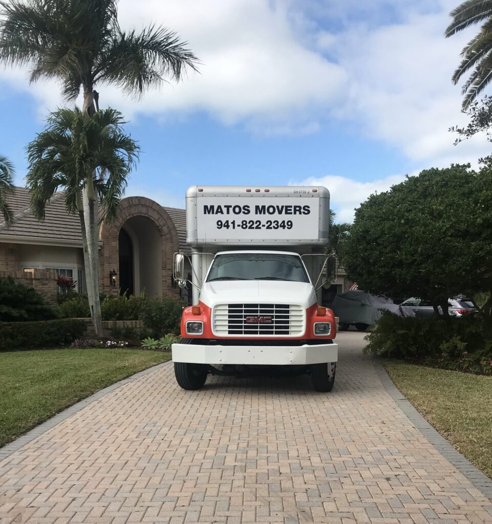 Affordable Moving Services Moving Couch Matos Movers Company Movers Sarasota County Florida Truck